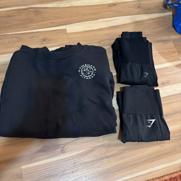 Gymshark Other - Gymshark Black Sweatshirt and Leggings Lot ALL Size Small